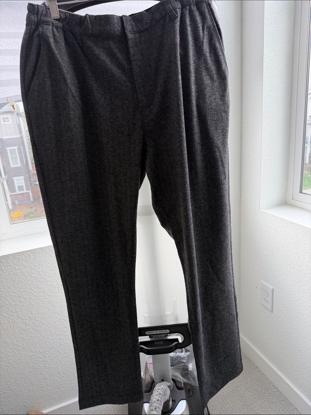 Men's Charcoal Gray Dress Pants - Classic Straight Fit